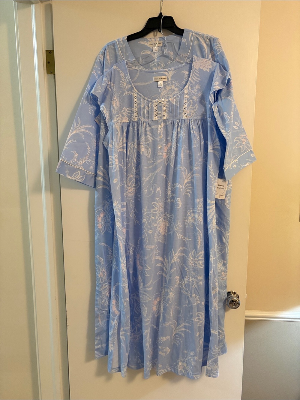 🔹 Miss Elaine Women’s Nightgown & Robe SET